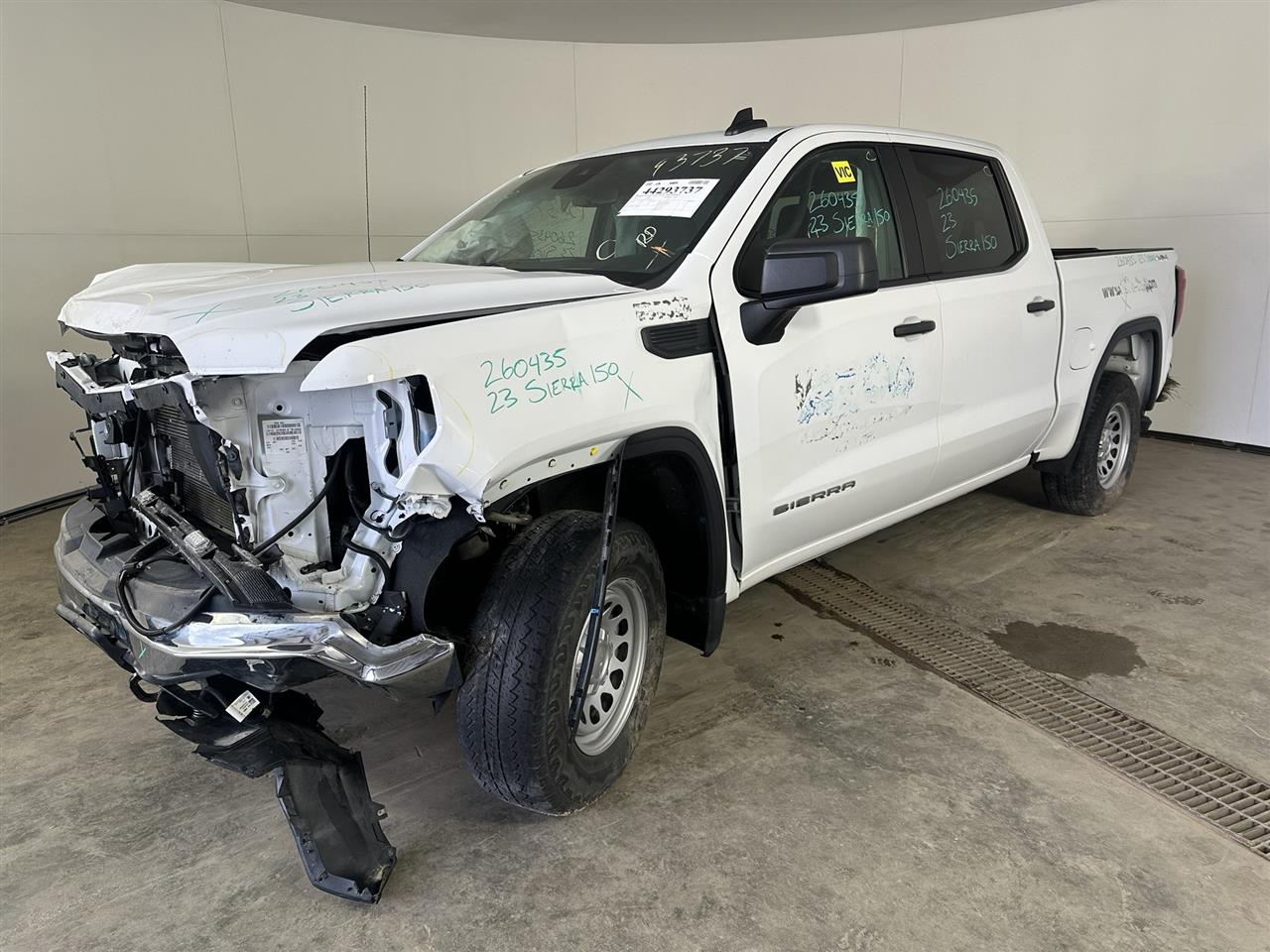 Vehicle/111870_01.jpg