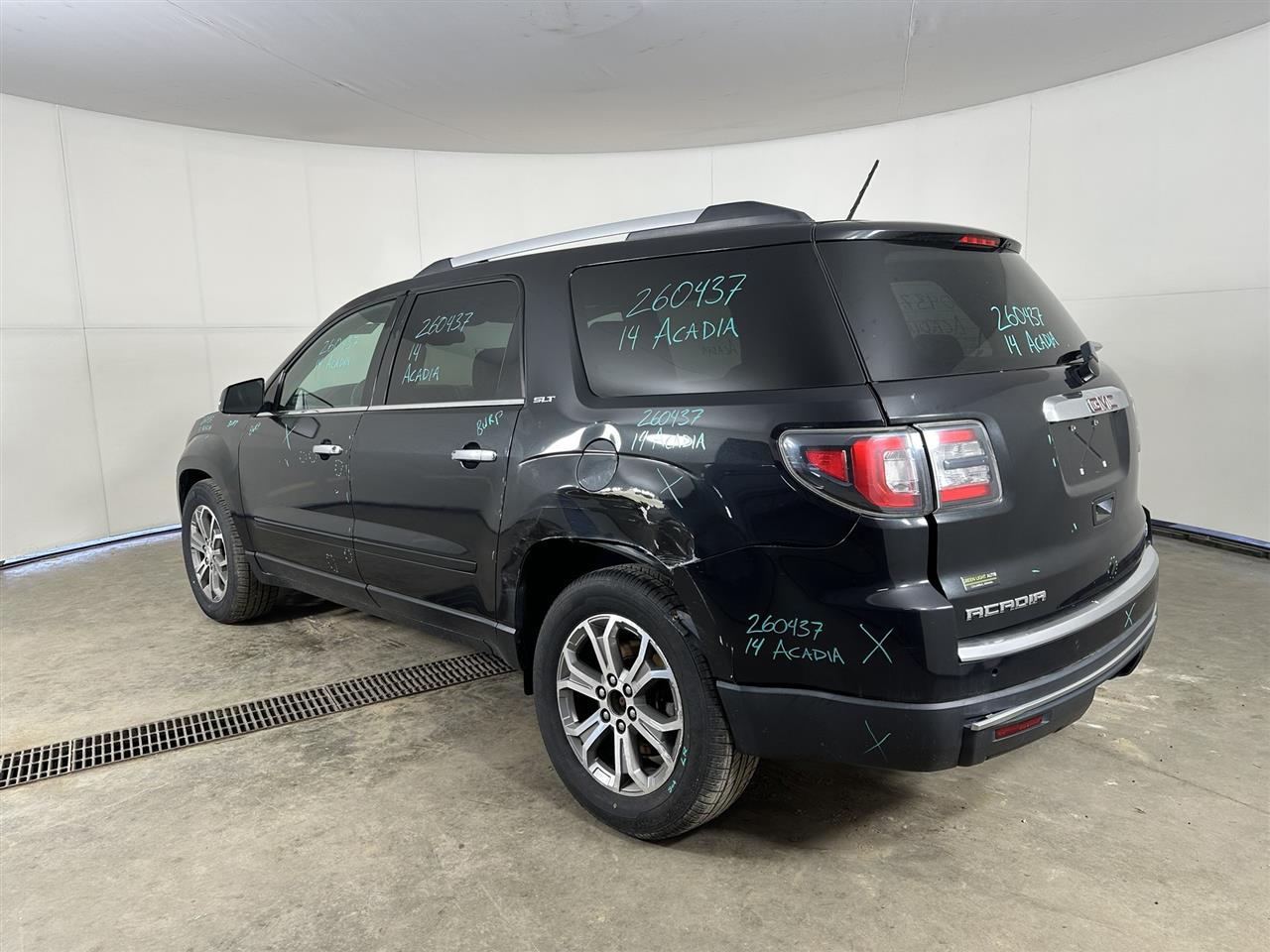 Vehicle/111948_03.jpg