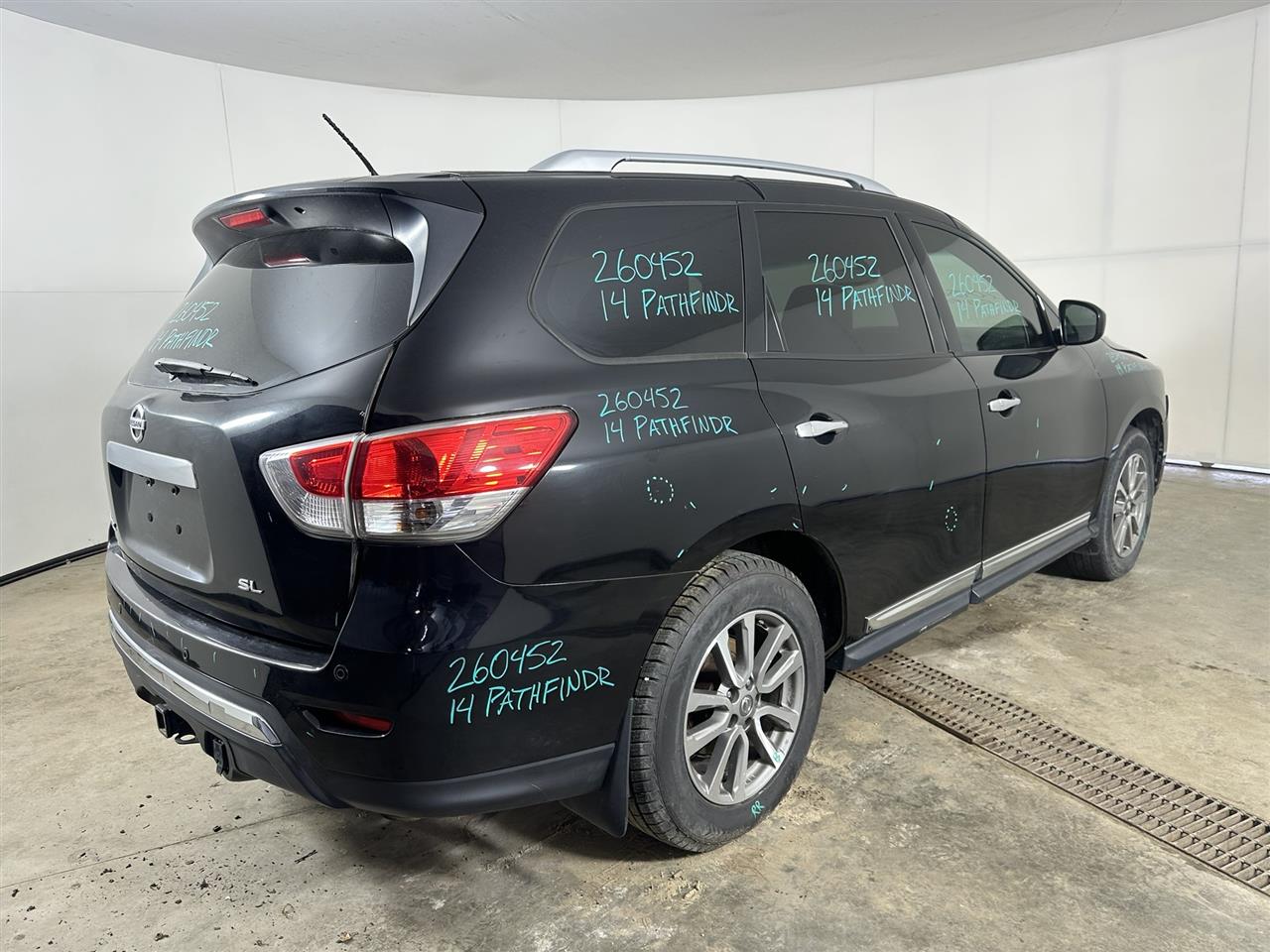 Vehicle/112269_04.jpg