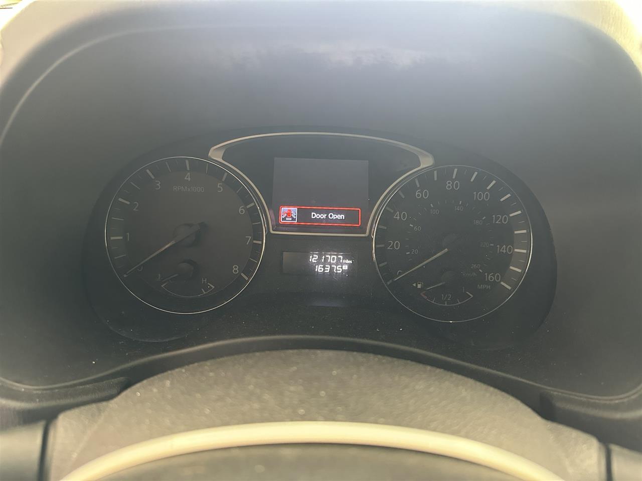 Vehicle/112269_08.jpg