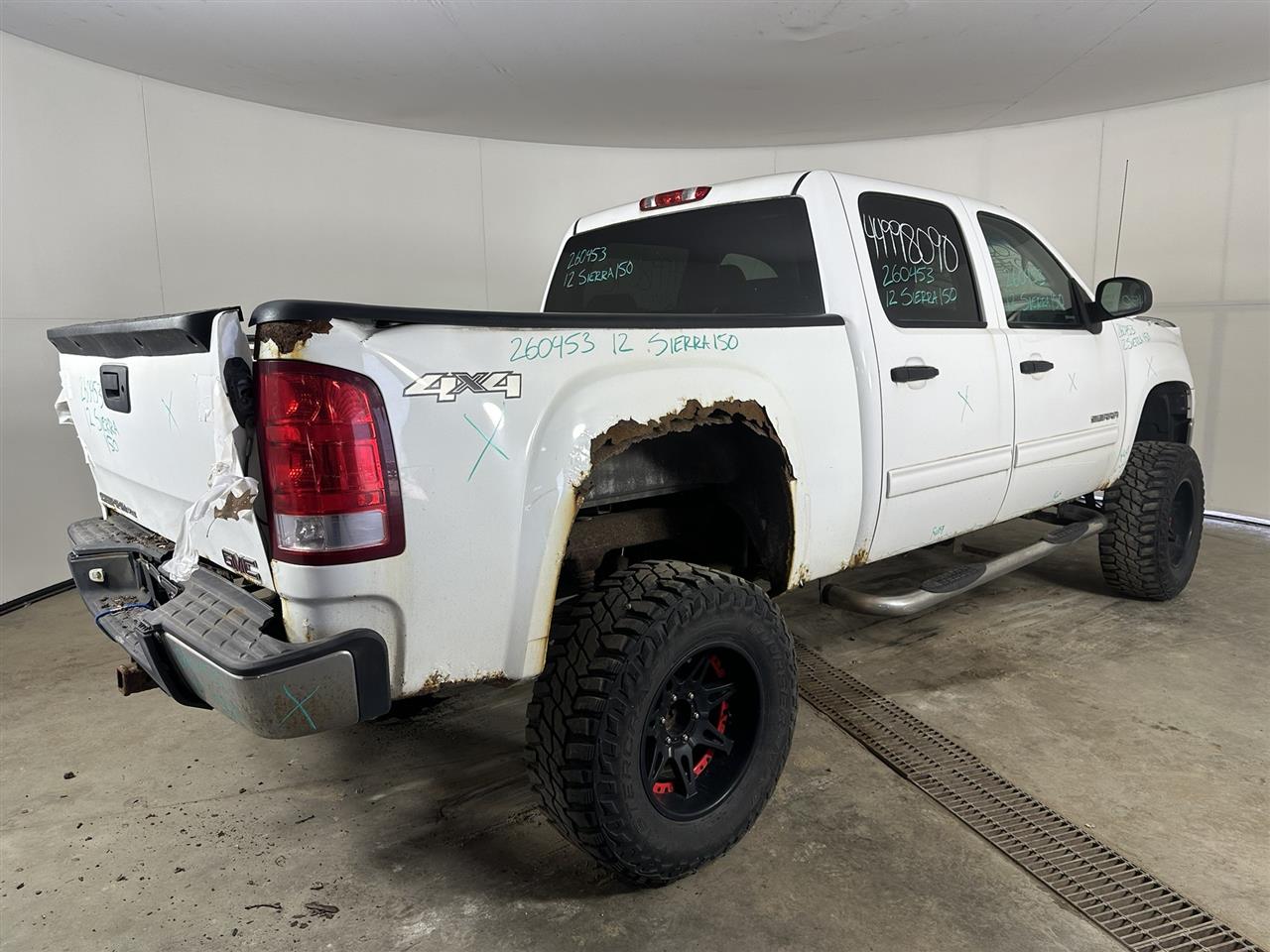 Vehicle/112295_04.jpg