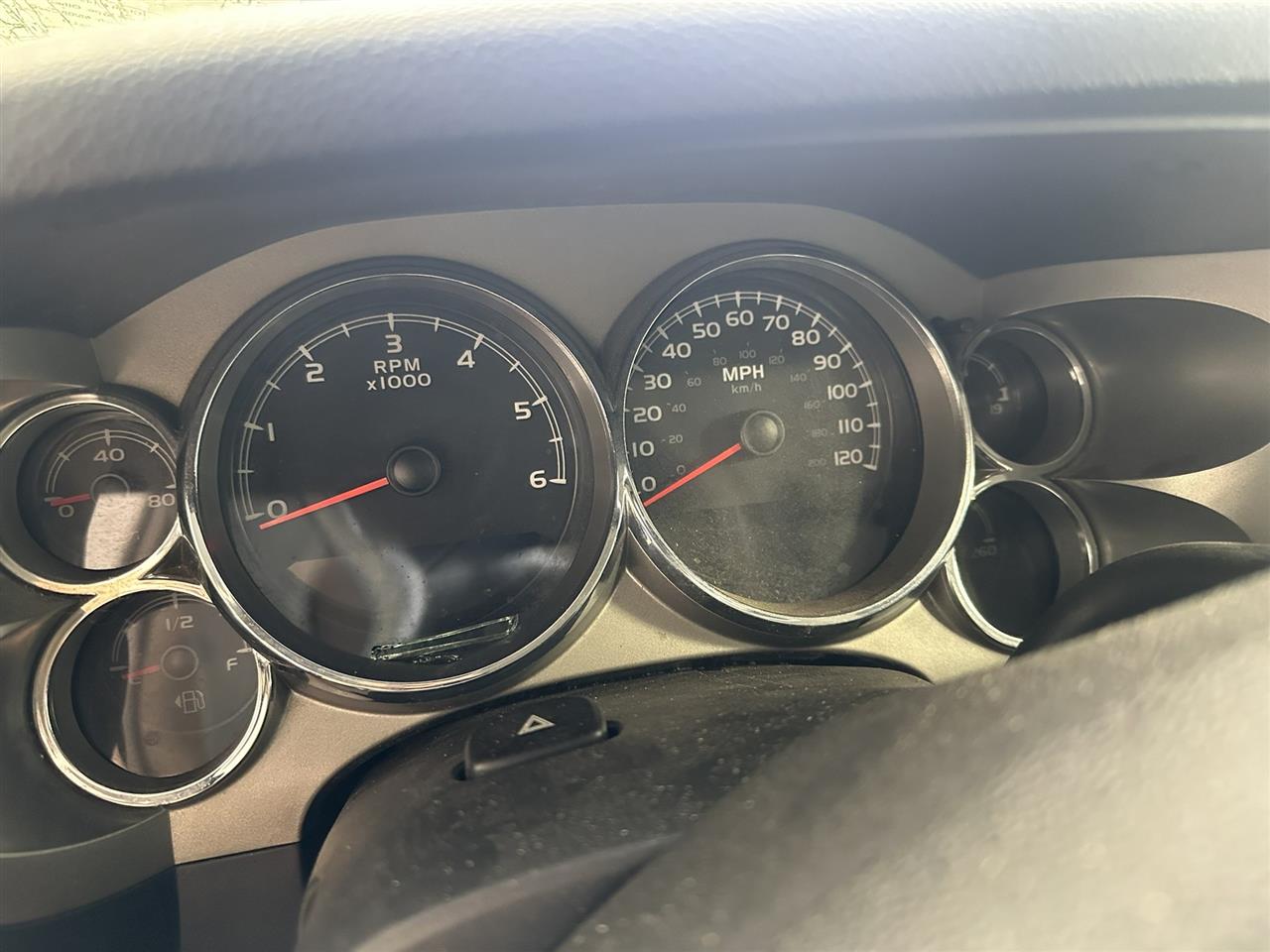 Vehicle/112295_08.jpg