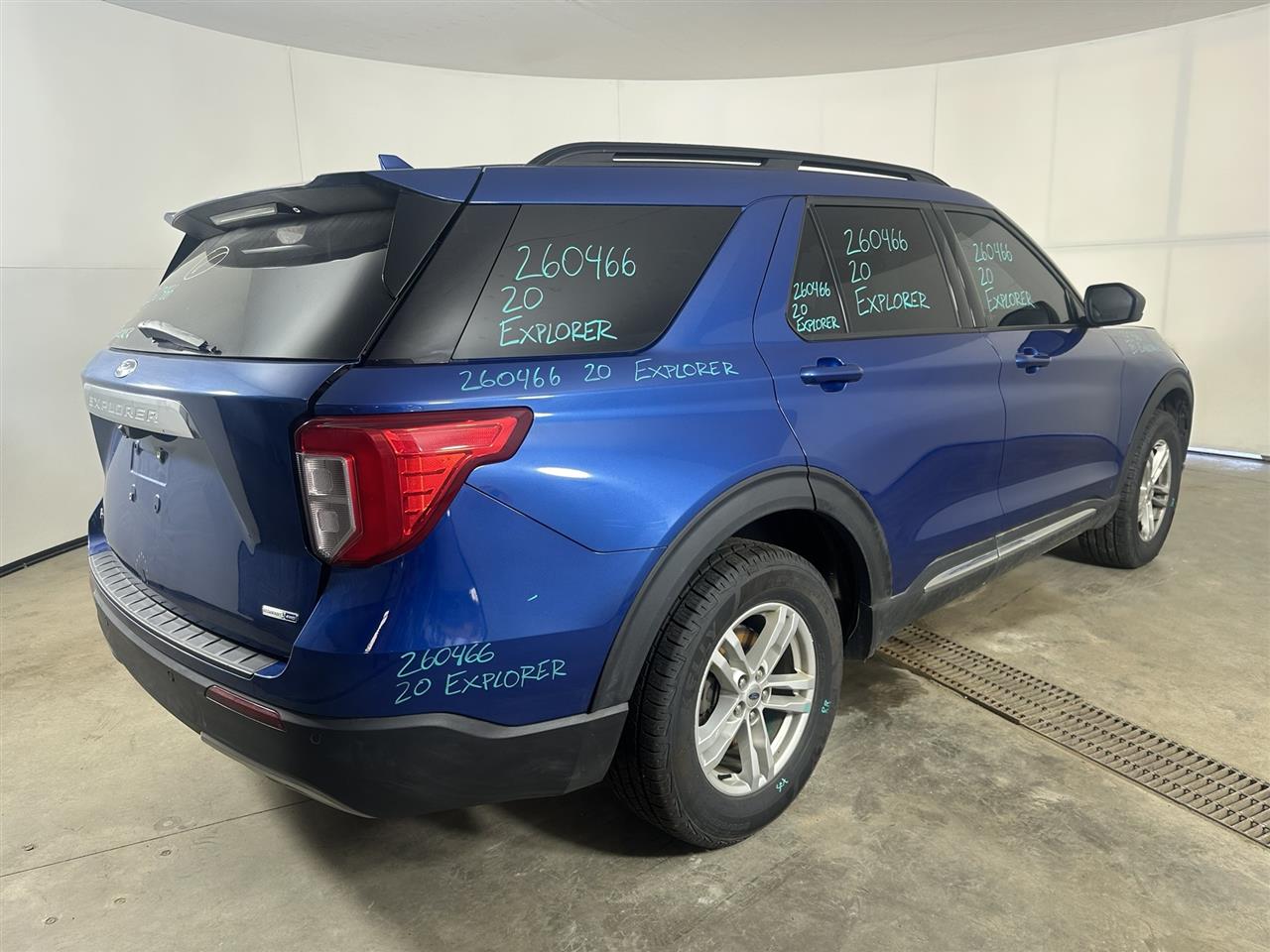 Vehicle/112453_04.jpg