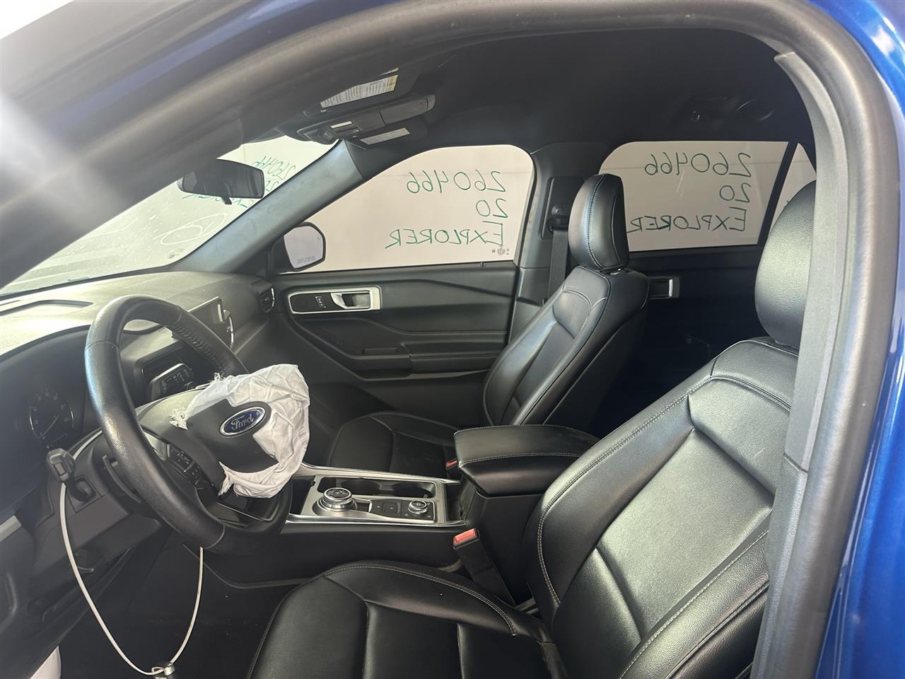 Vehicle/112453_06.jpg