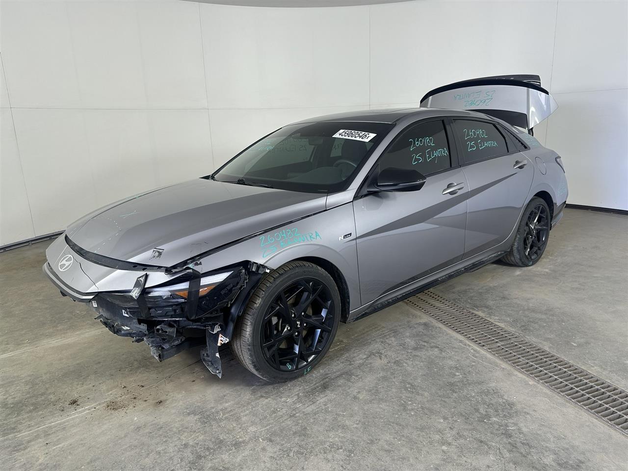 Vehicle/112741_01.jpg