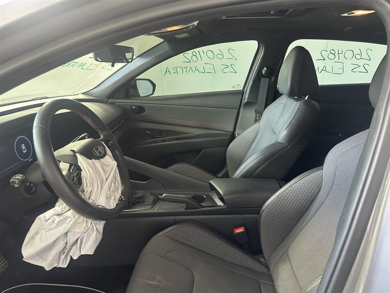 Vehicle/112741_07.jpg