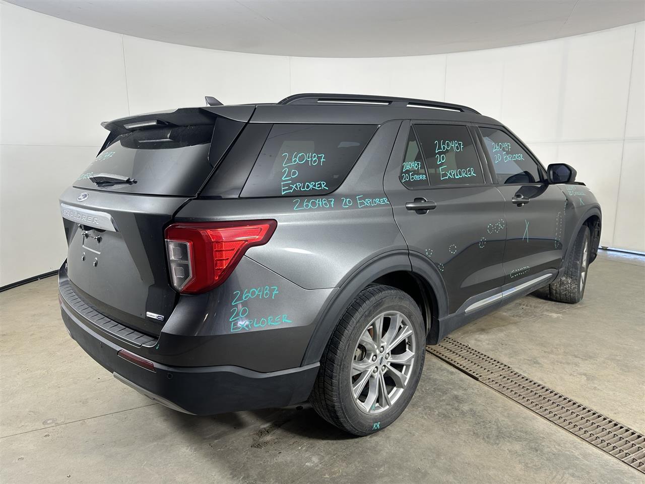Vehicle/112781_04.jpg