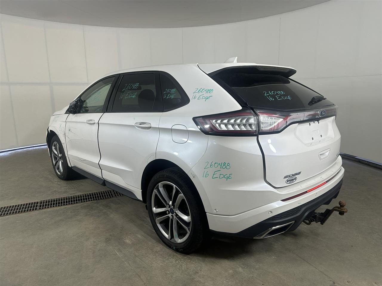 Vehicle/112785_03.jpg