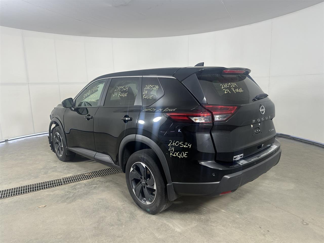Vehicle/113408_03.jpg