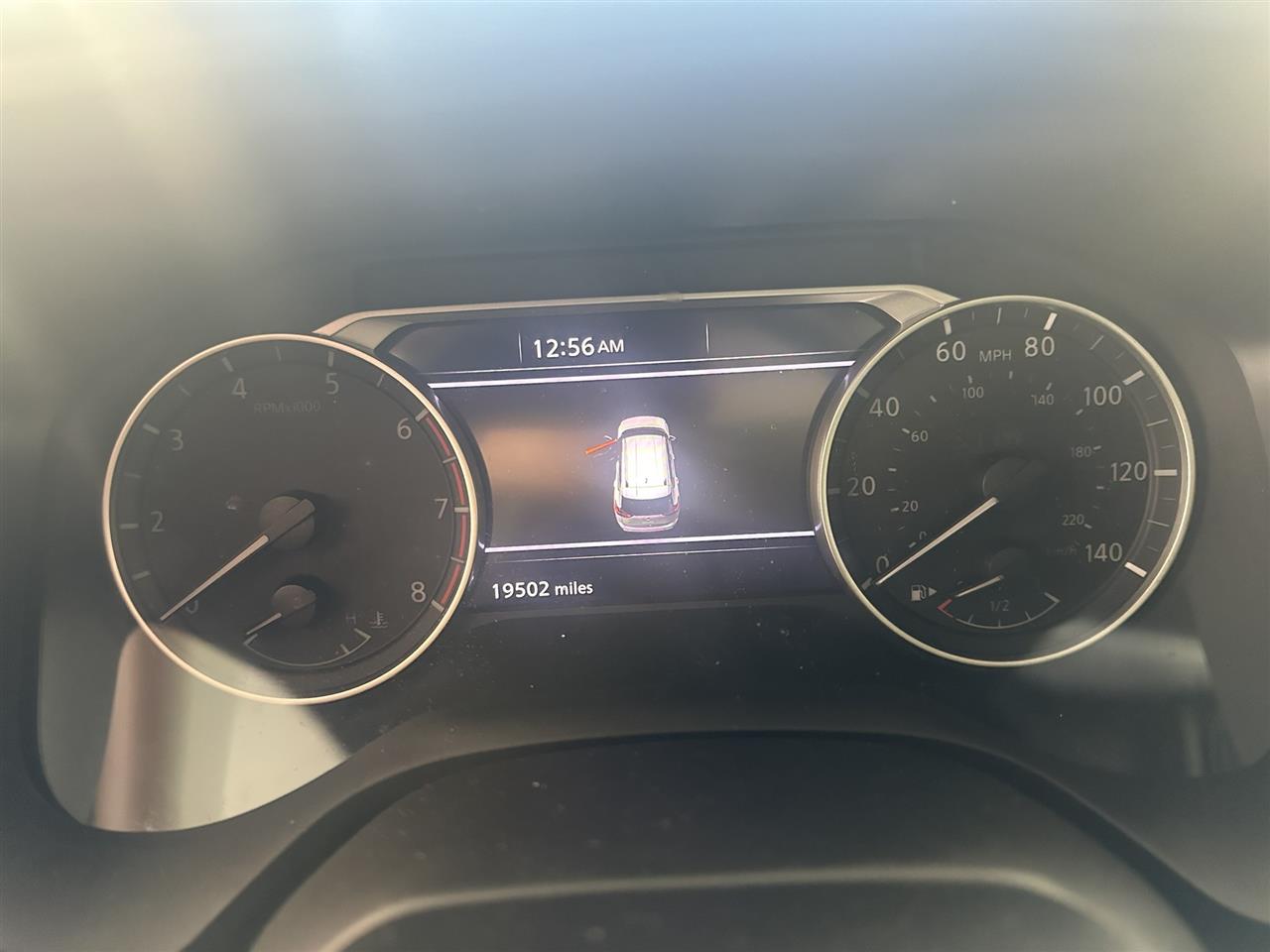 Vehicle/113409_08.jpg