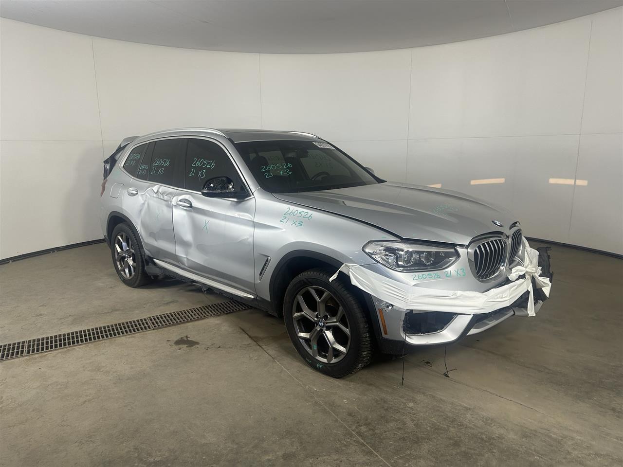 Vehicle/113410_06.jpg