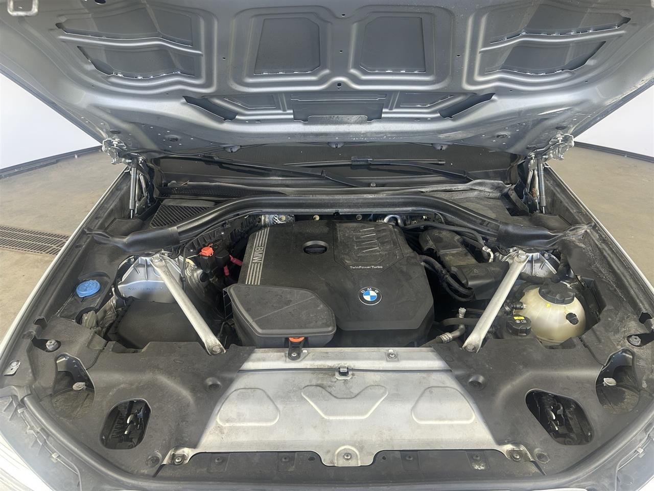 Vehicle/113410_10.jpg