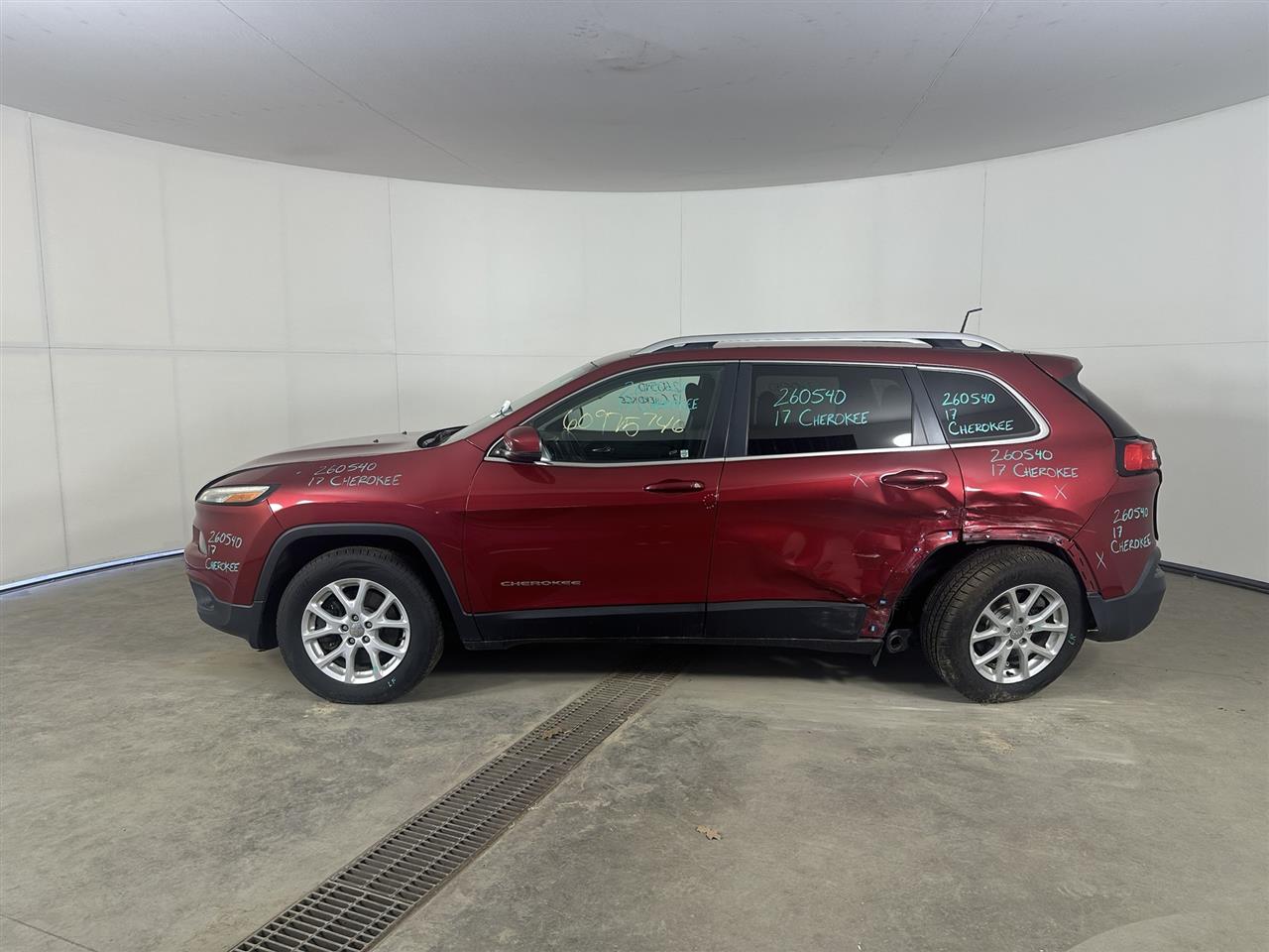 Vehicle/113495_02.jpg