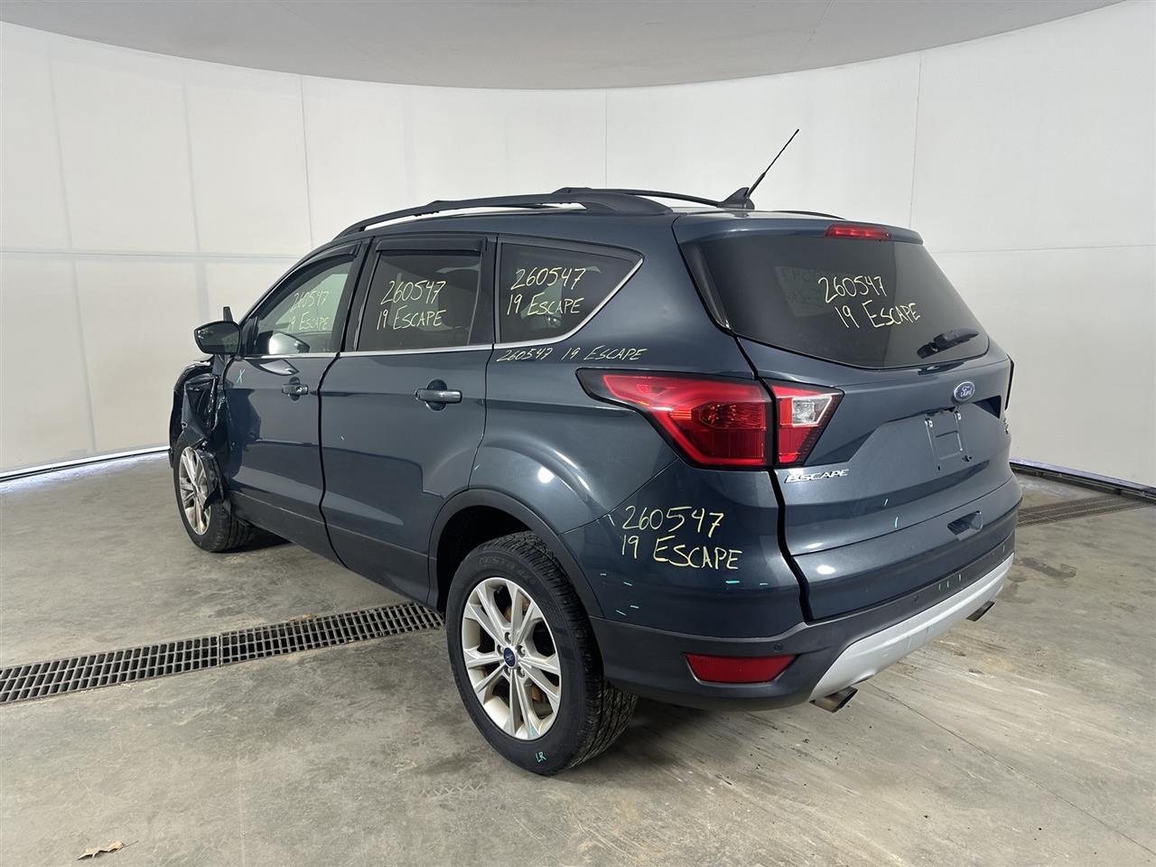 Vehicle/113527_03.jpg
