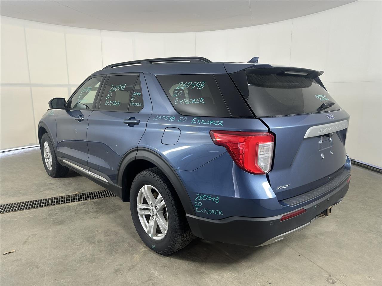 Vehicle/113532_03.jpg