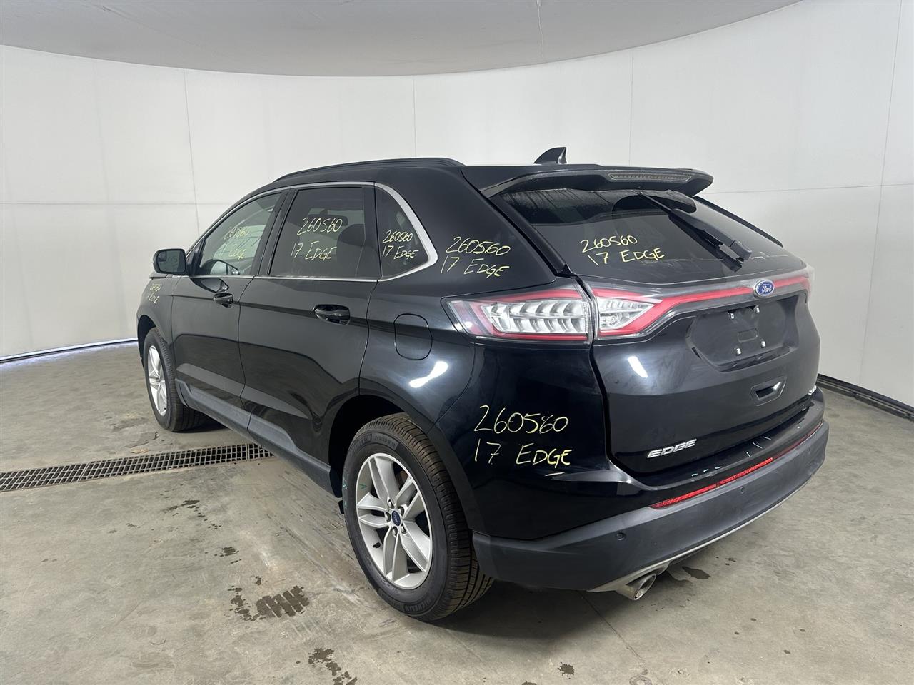 Vehicle/113709_03.jpg