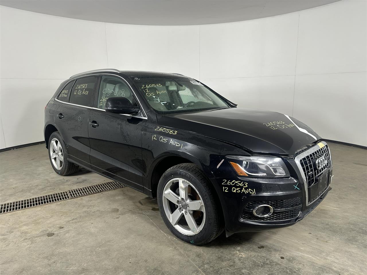Vehicle/113711_06.jpg