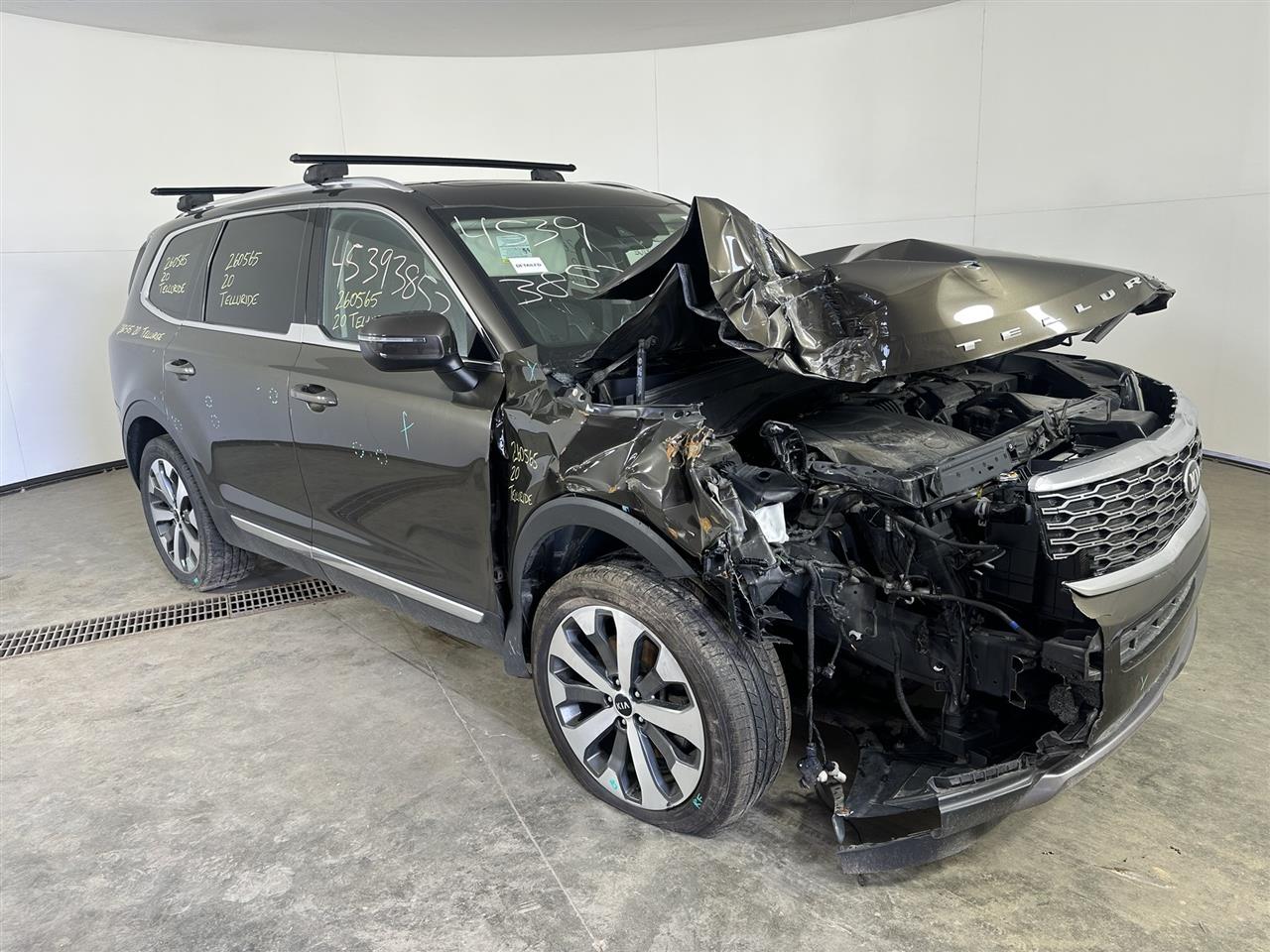 Vehicle/114104_06.jpg