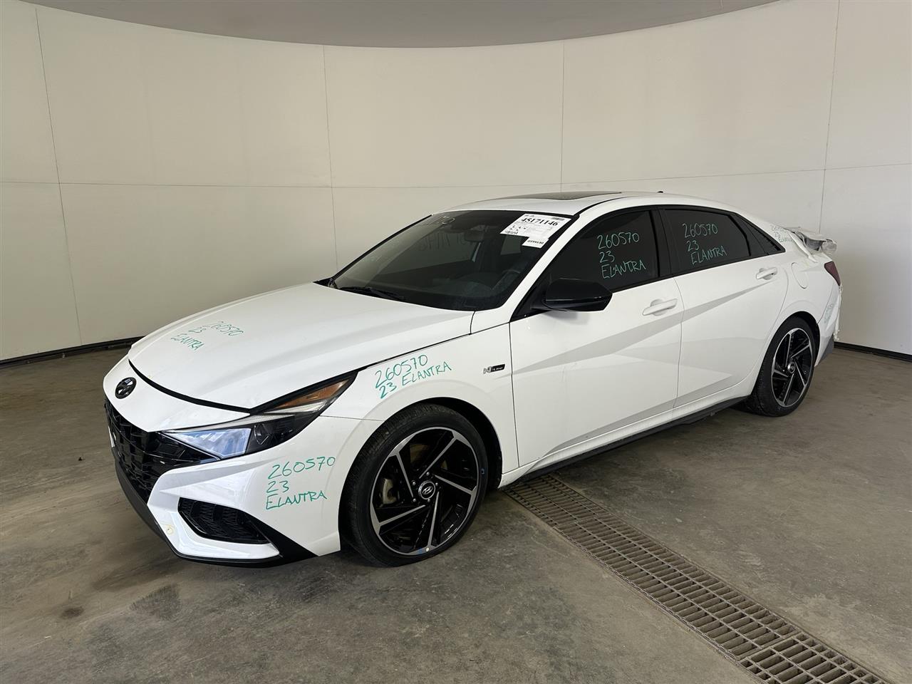 Vehicle/114178_01.jpg