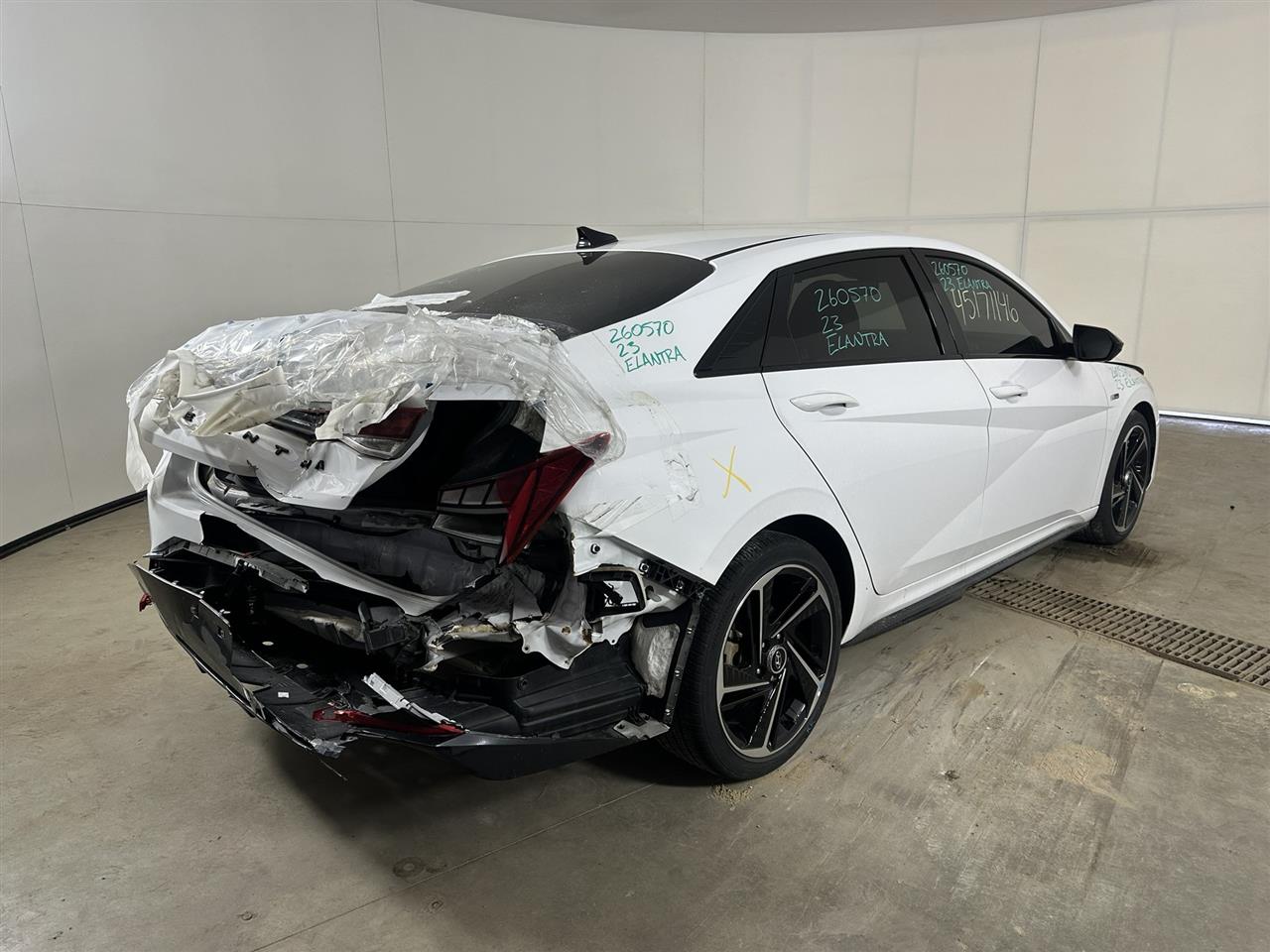 Vehicle/114178_04.jpg