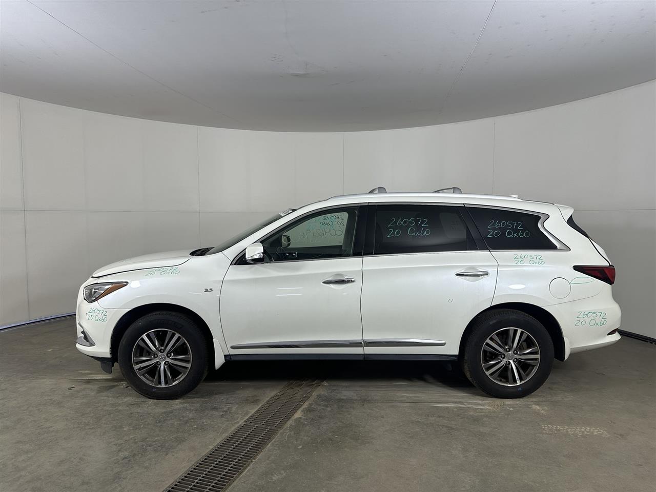 Vehicle/114198_02.jpg