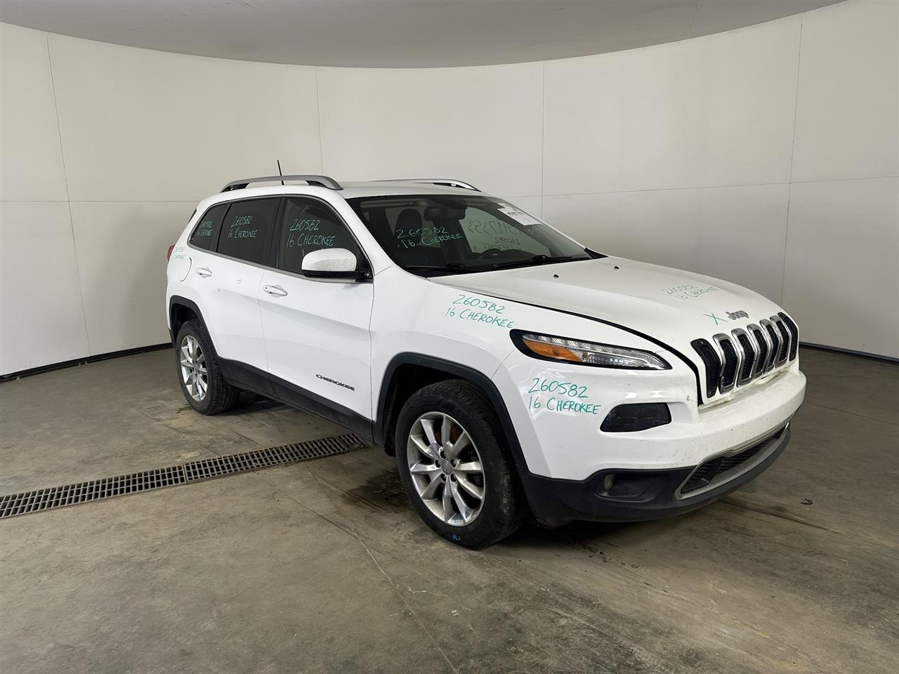 Vehicle/114263_06.jpg