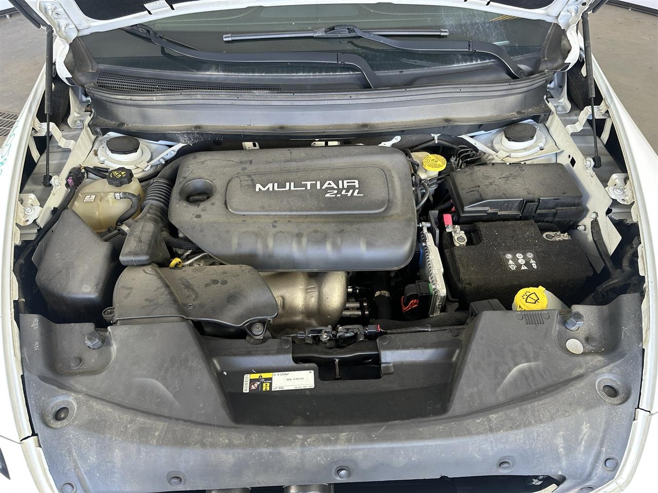 Vehicle/114263_10.jpg