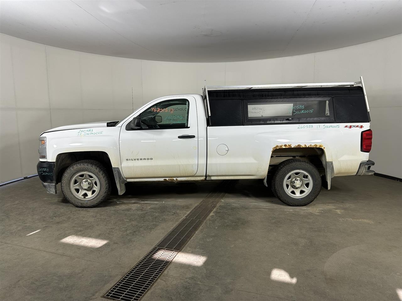 Vehicle/114264_02.jpg