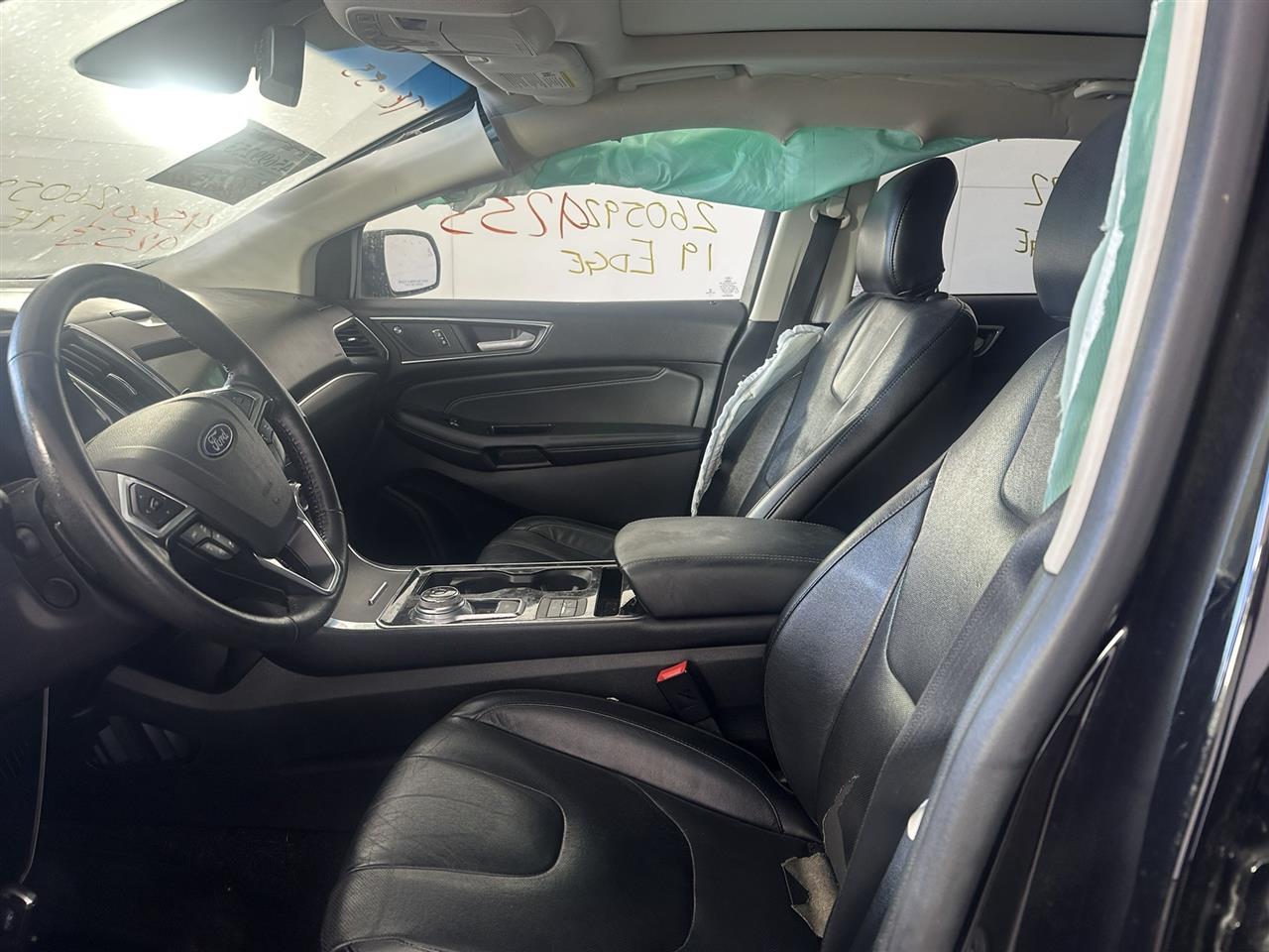 Vehicle/114326_07.jpg