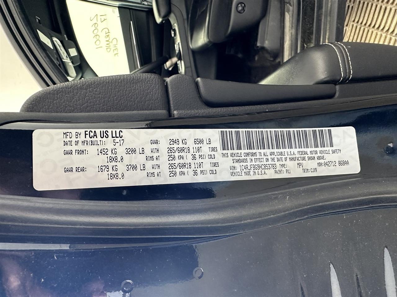 Vehicle/114424_09.jpg