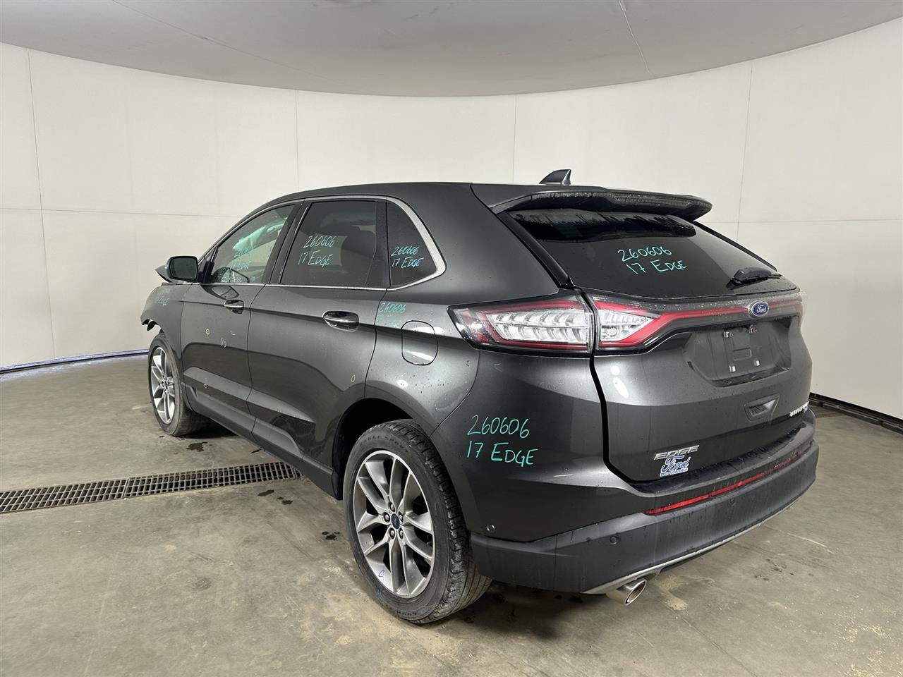 Vehicle/114552_03.jpg