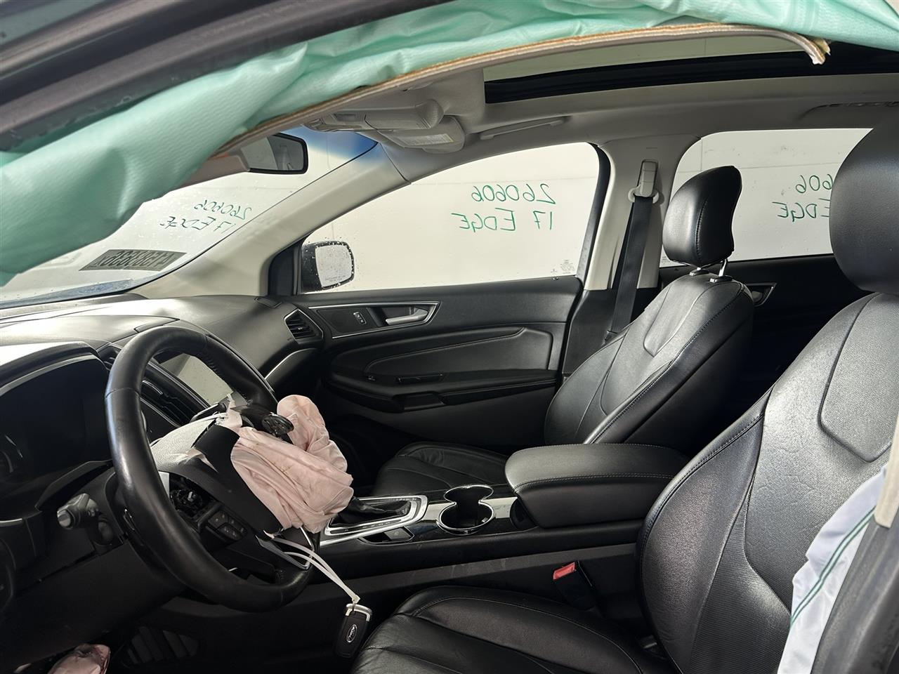 Vehicle/114552_07.jpg