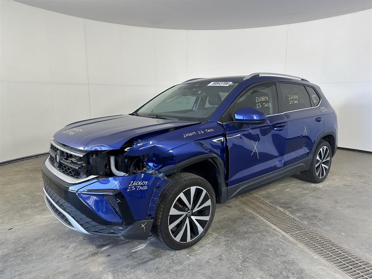 Vehicle/114577_01.jpg