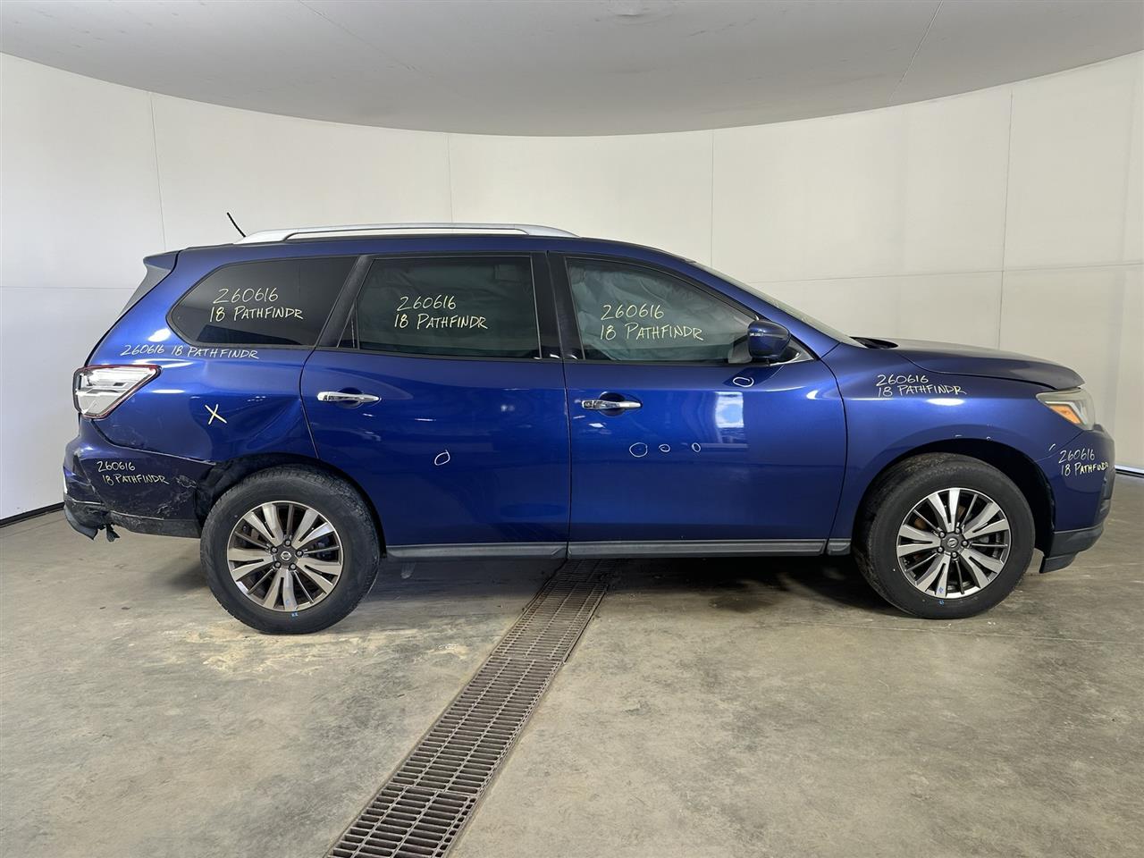 Vehicle/114625_05.jpg