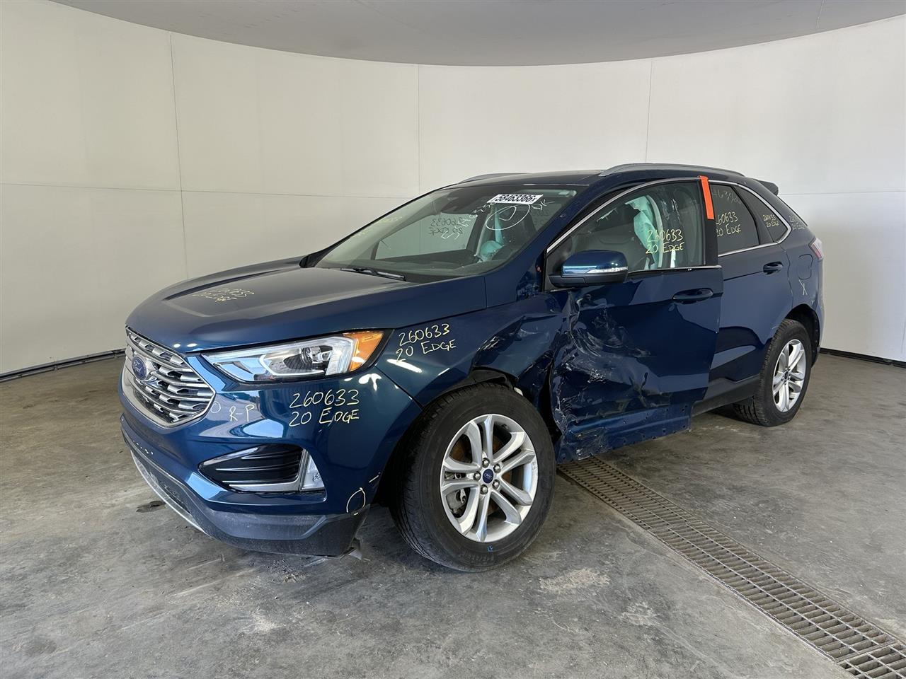 Vehicle/114766_01.jpg