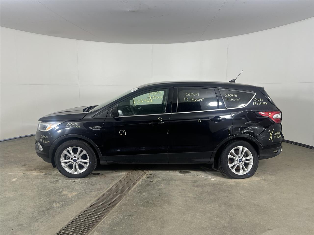 Vehicle/114989_02.jpg