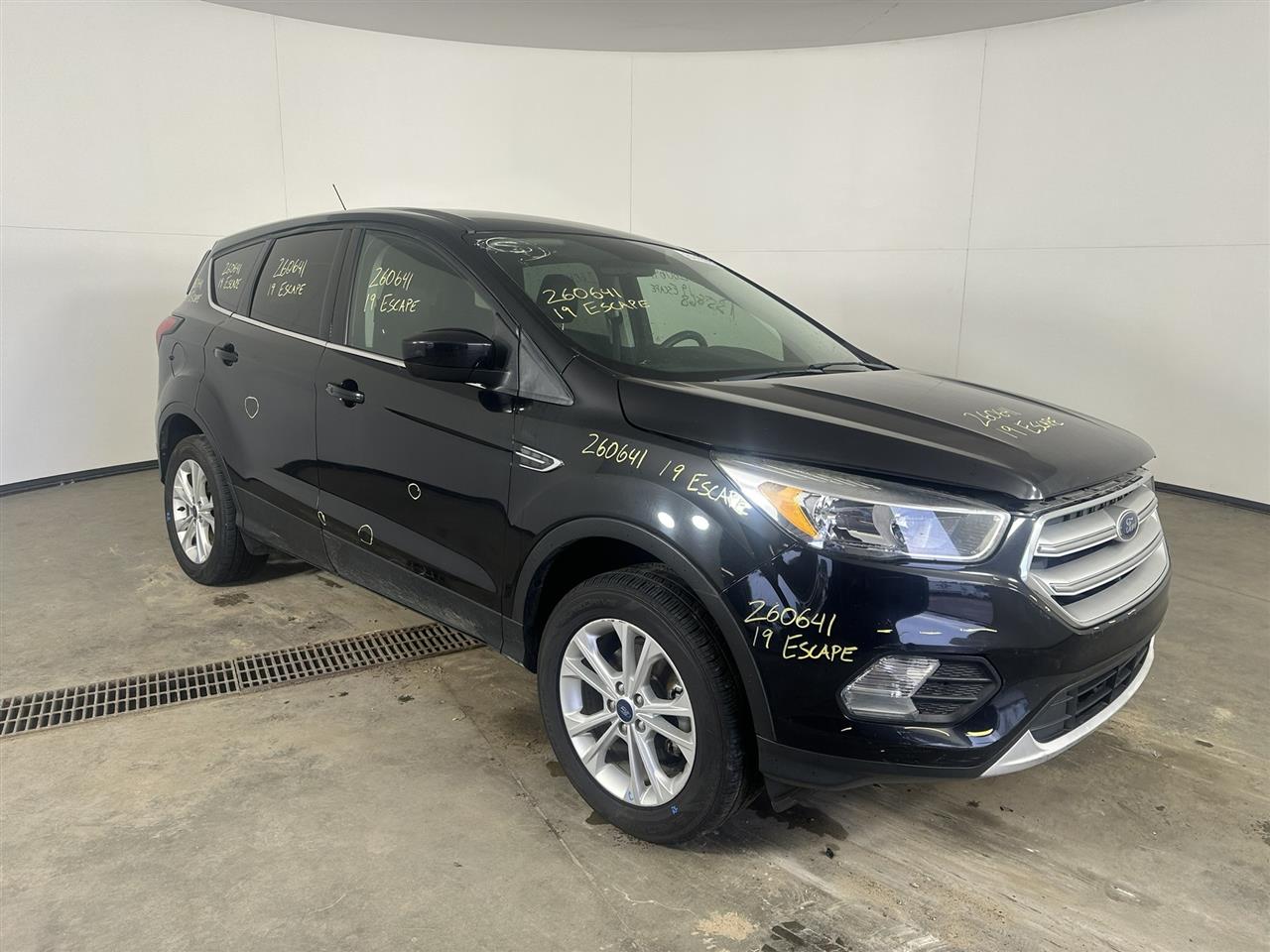 Vehicle/114989_06.jpg
