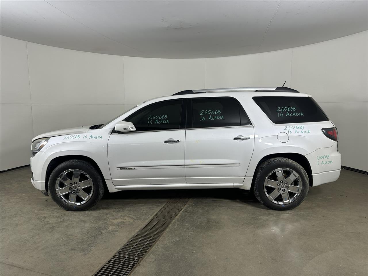 Vehicle/115533_02.jpg