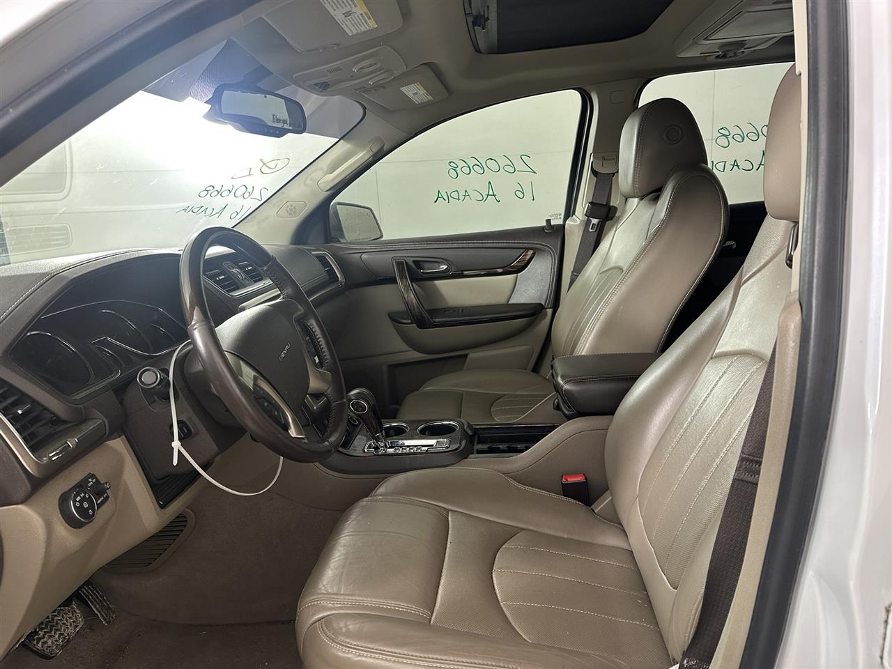 Vehicle/115533_07.jpg