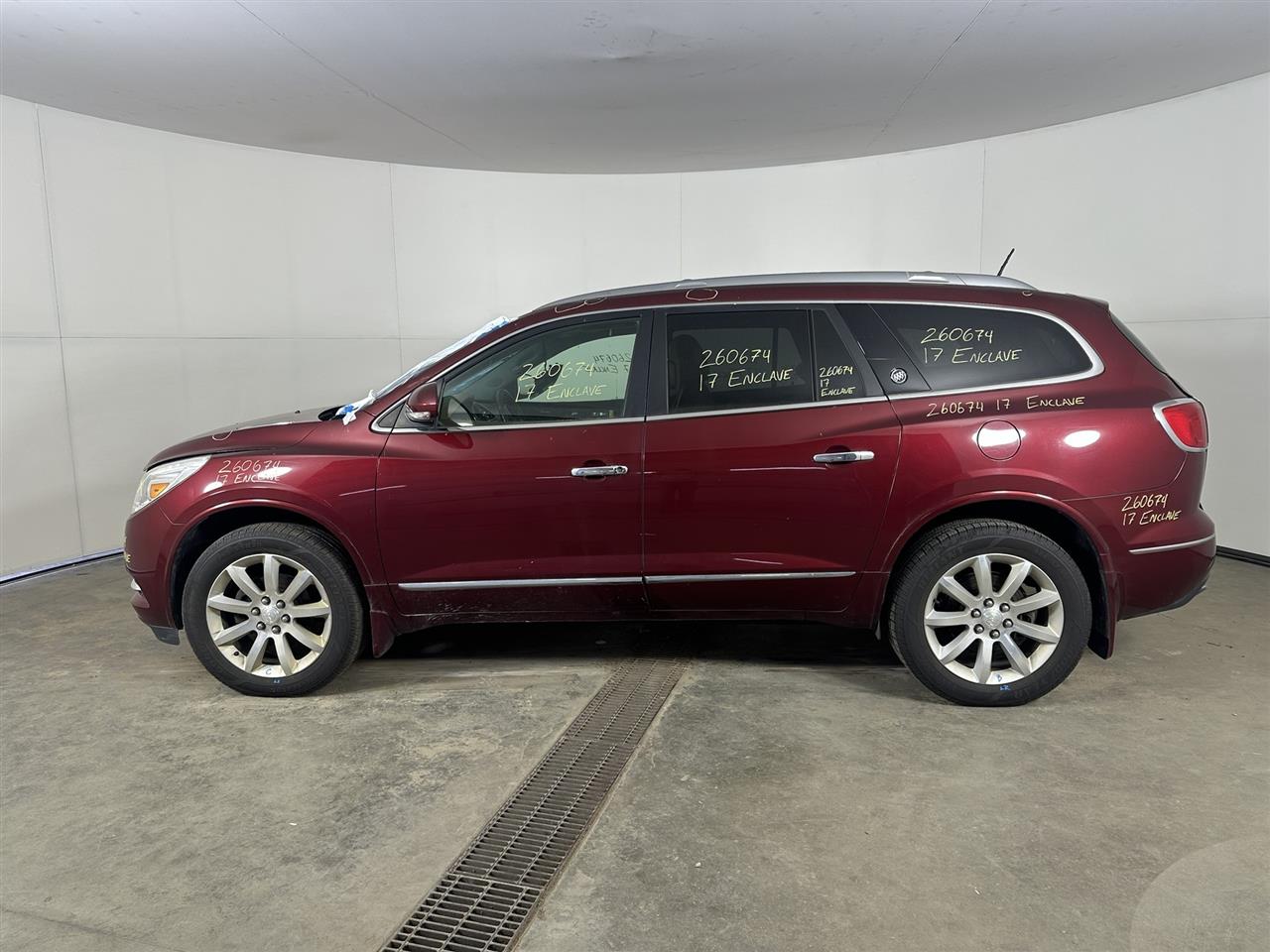 Vehicle/115663_02.jpg