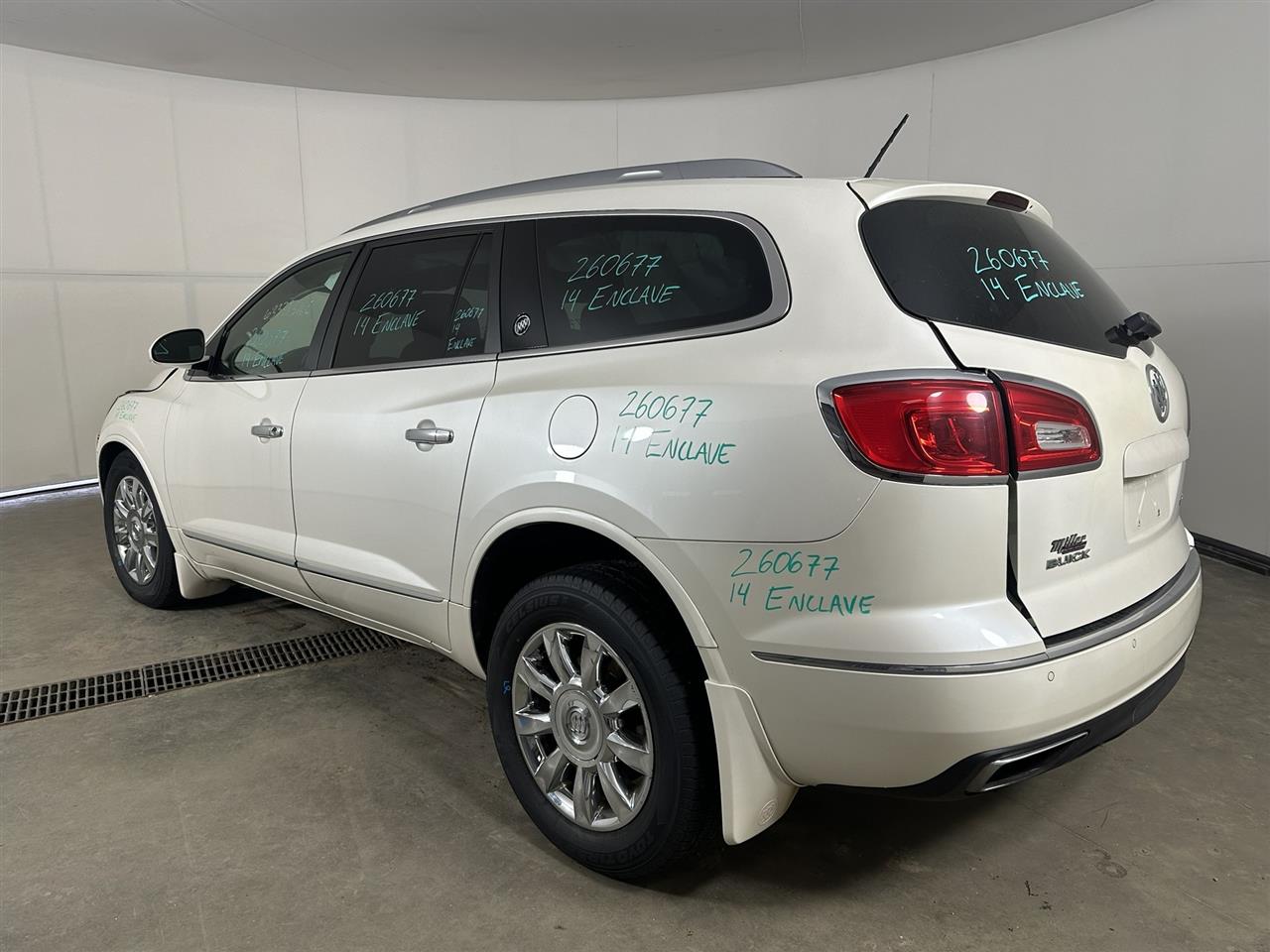 Vehicle/115667_03.jpg