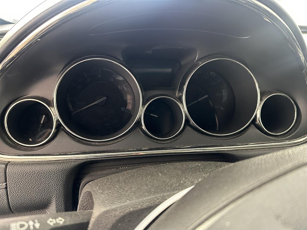 Vehicle/115667_08.jpg