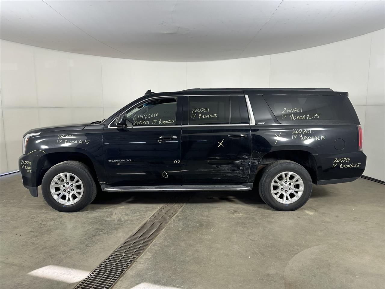 Vehicle/116047_02.jpg