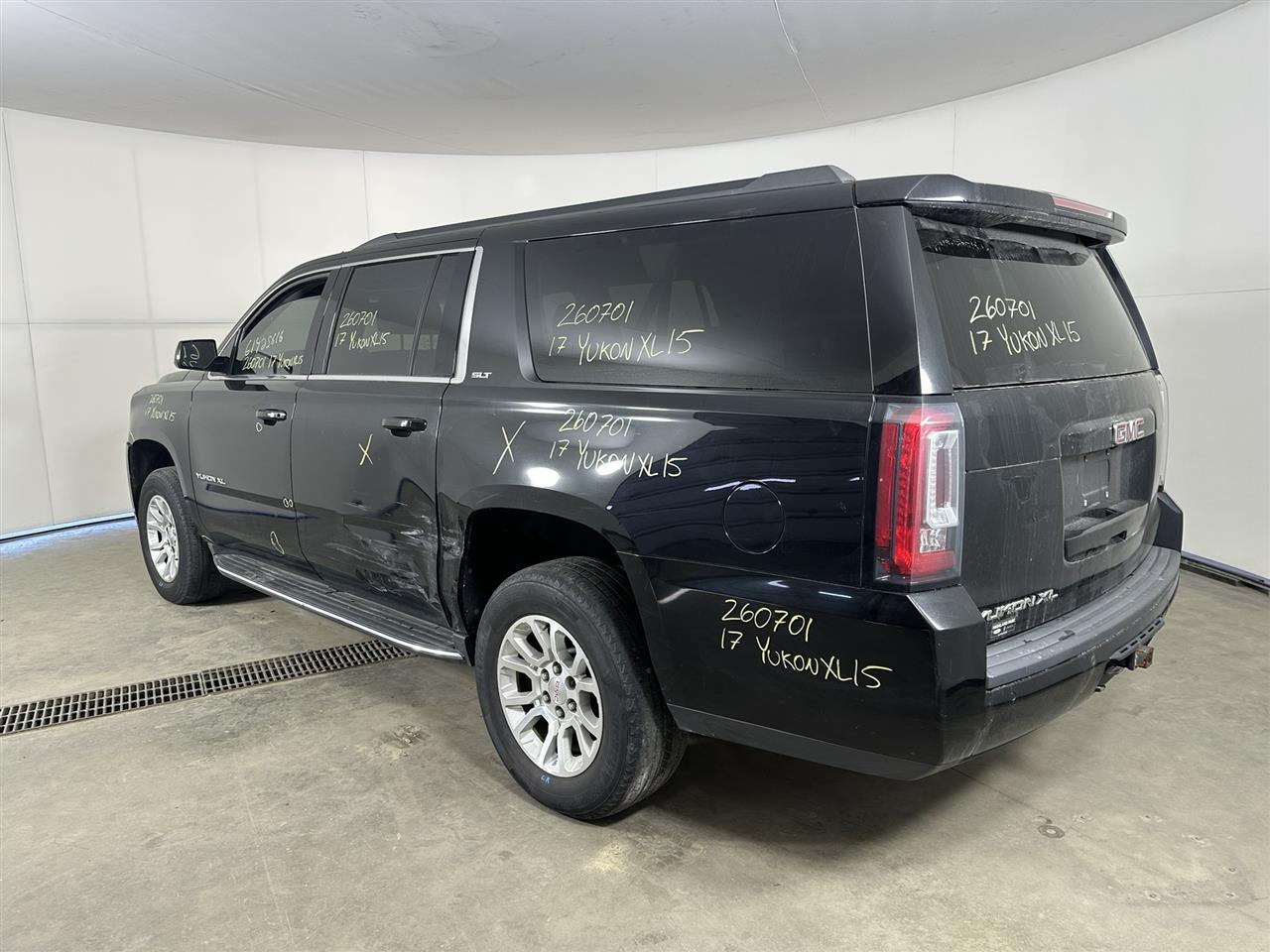 Vehicle/116047_03.jpg