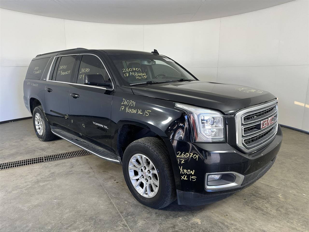 Vehicle/116047_06.jpg
