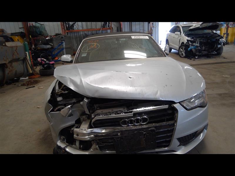 Vehicle/54640_07.jpg
