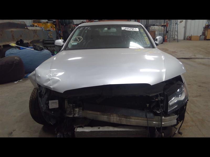 Vehicle/60440_07.jpg