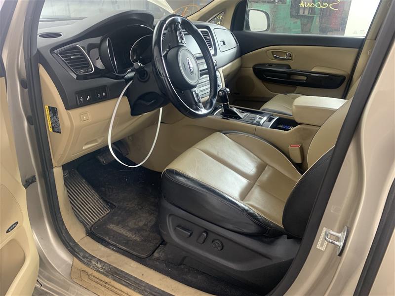 Vehicle/68912_10.jpg