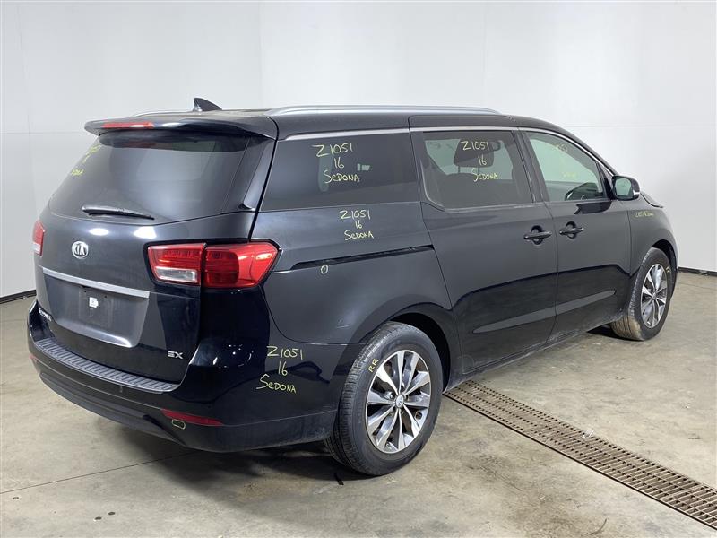 Vehicle/70002_05.jpg