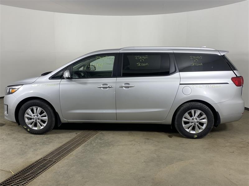 Vehicle/73646_02.jpg